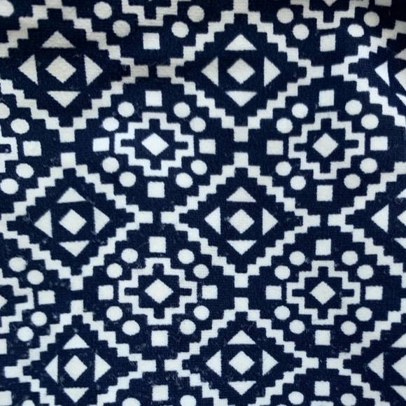 Navy blue and white swimsuit top! - Picture 2 of 3